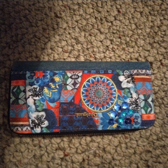 Desigual Multicolor Artistic Wallet - Picture 1 of 8